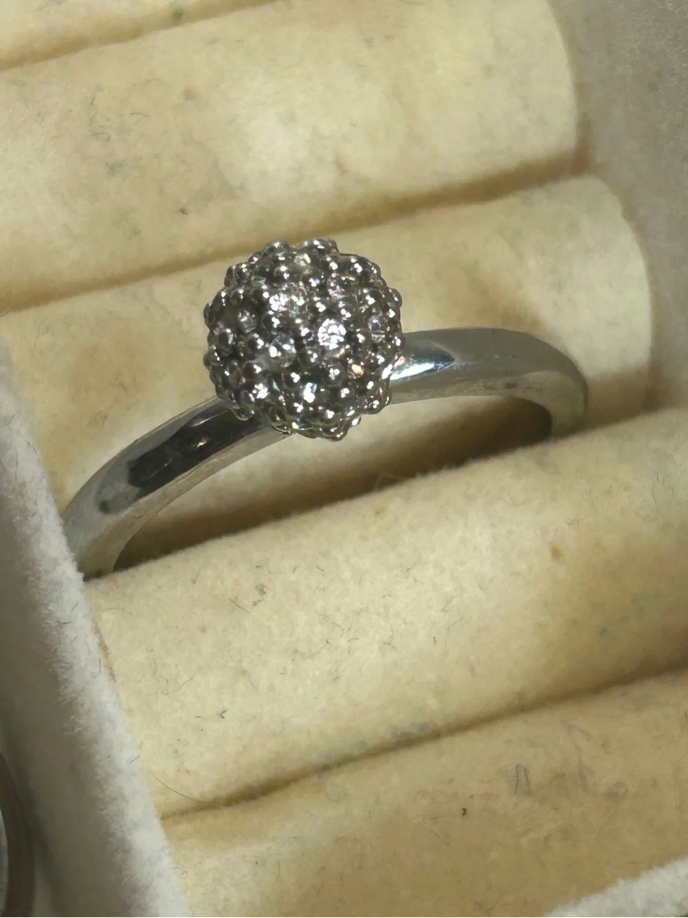 N/A sparkling pavé